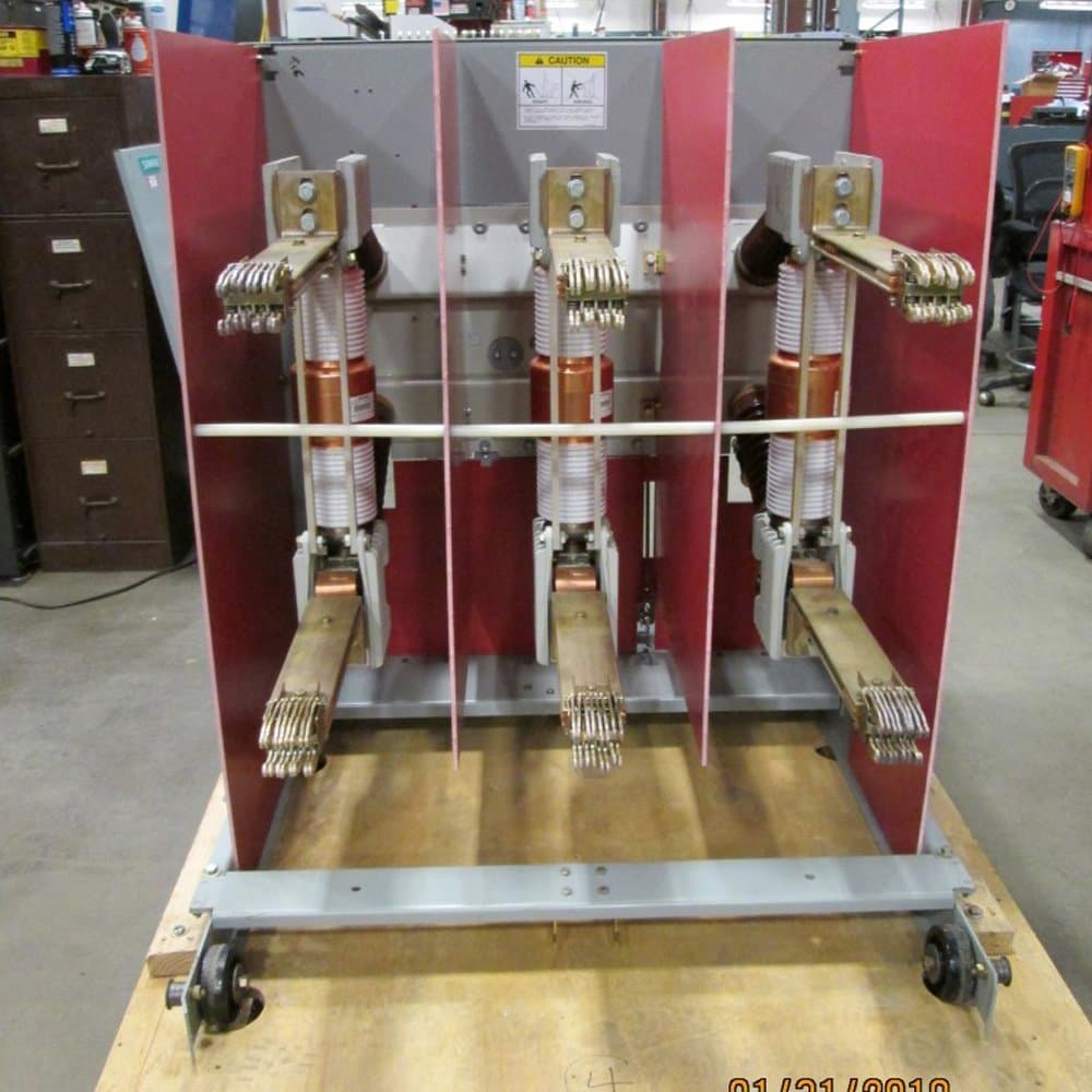 Key Features of High-Performance Vacuum Circuit Breakers
