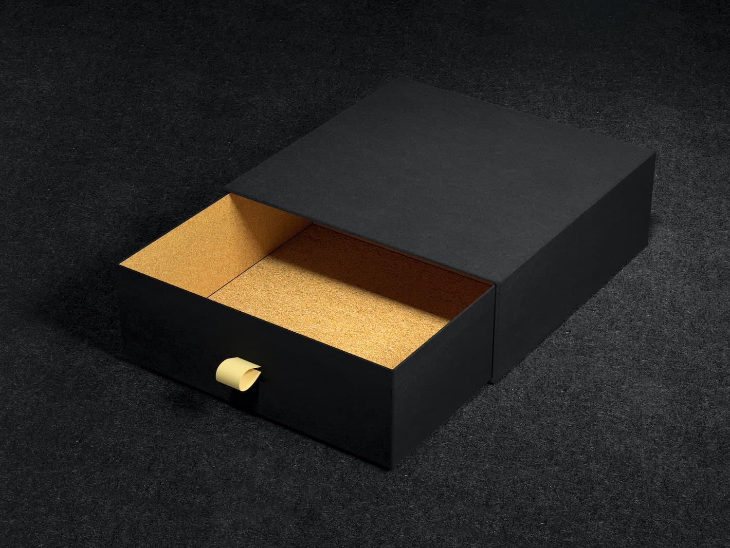 Custom Luxury Rigid Boxes Wholesale – Premium Packaging by Hola Custom Boxes