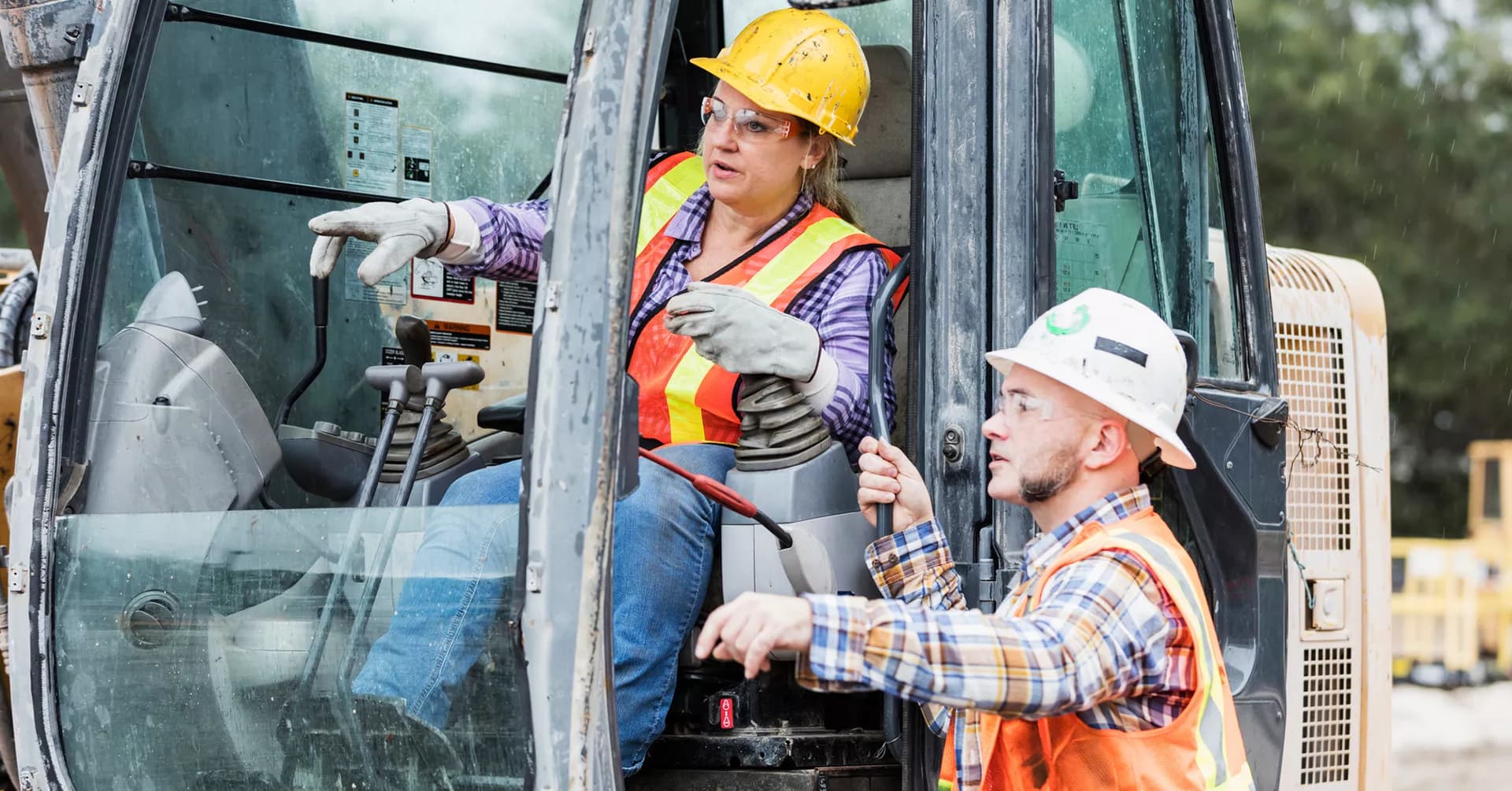 Critical Steps in Concrete Construction: From Site Prep to Pouring
