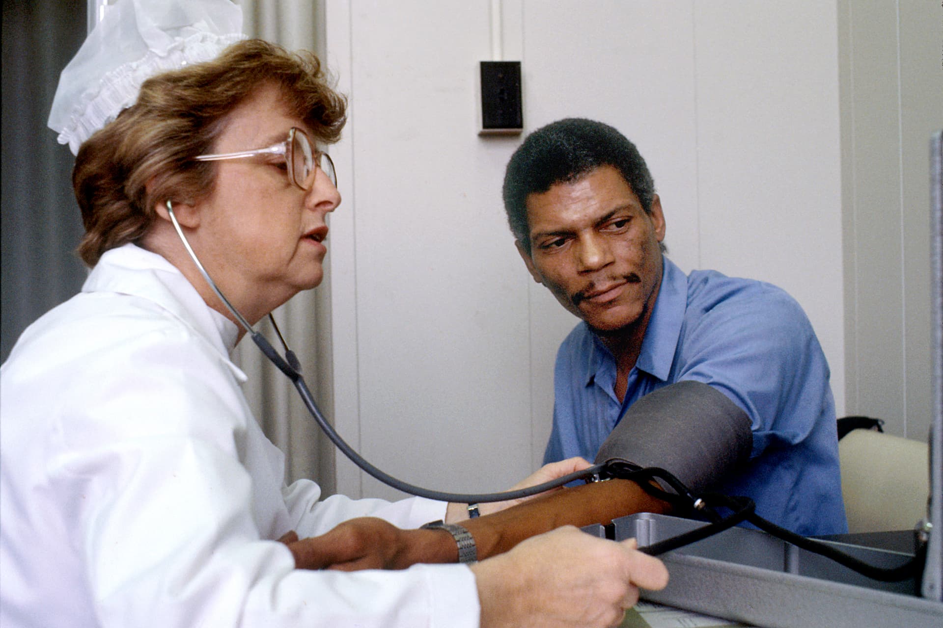 Why Our Nursing Essay Writing Service Stands Above the Rest