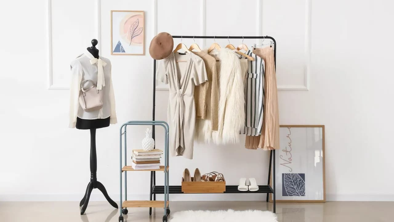 How a Wardrobe Stylist Can Help You Build a Timeless Closet You’ll Love