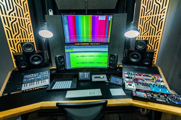 Music PR Agency Helping Artists Get Featured &amp; Heard – Lost Boy Entertainment