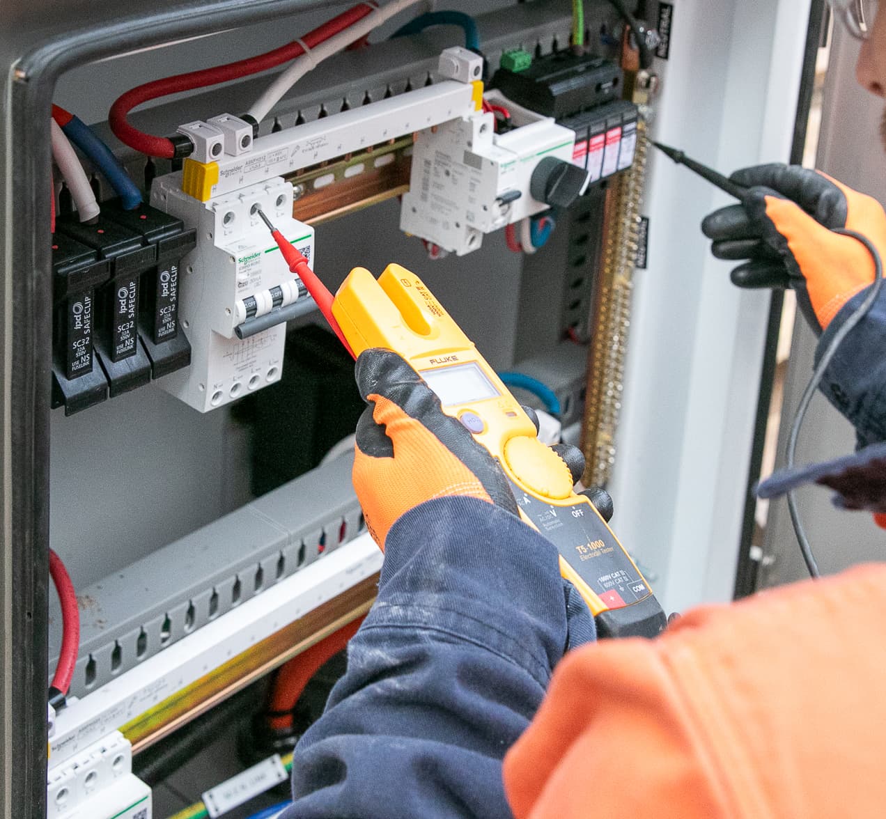 Top Edmonton Electrical Services for Commercial and Industrial Clients