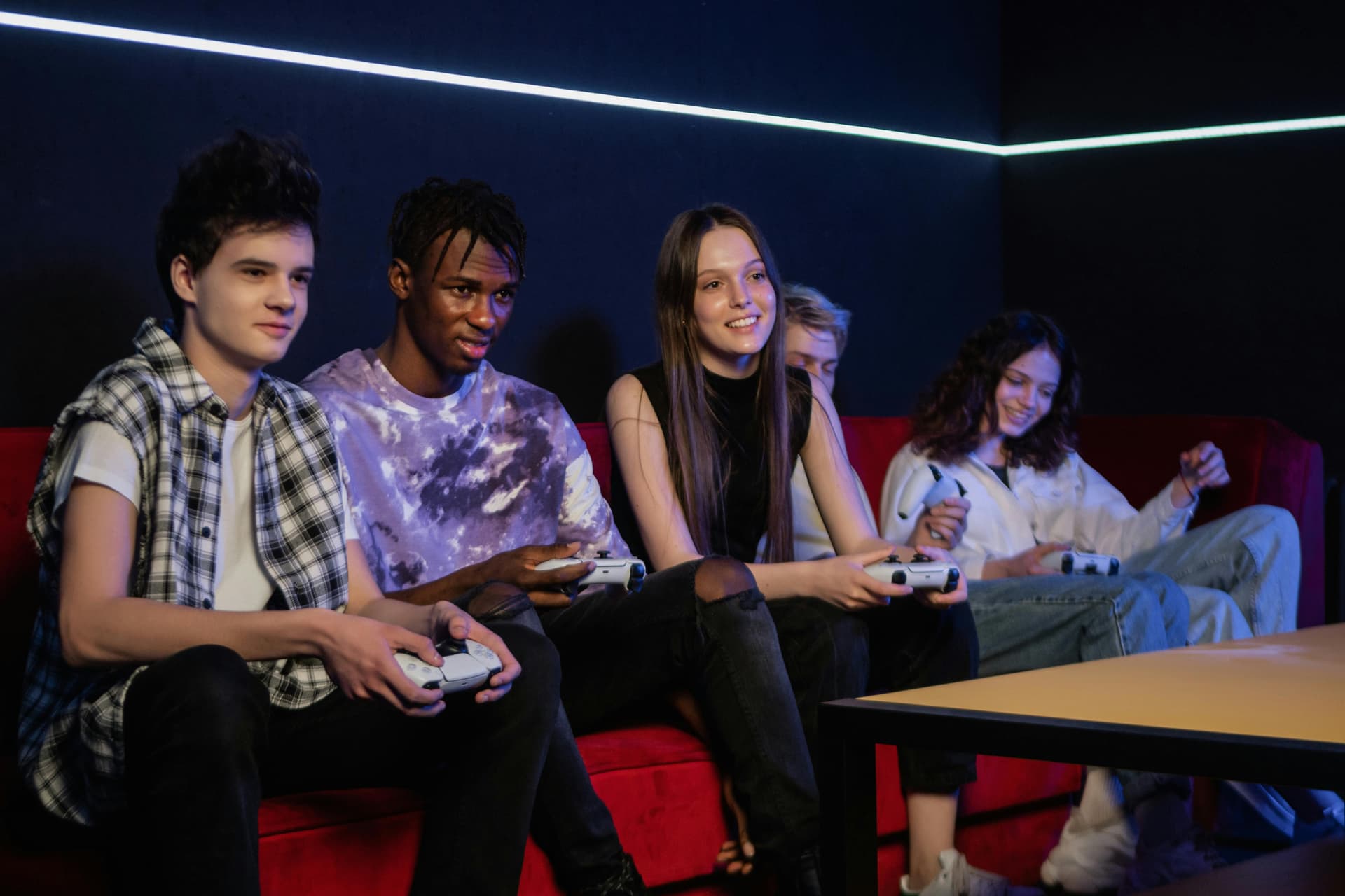 Game Reviews You Can Trust: Top Picks This Month