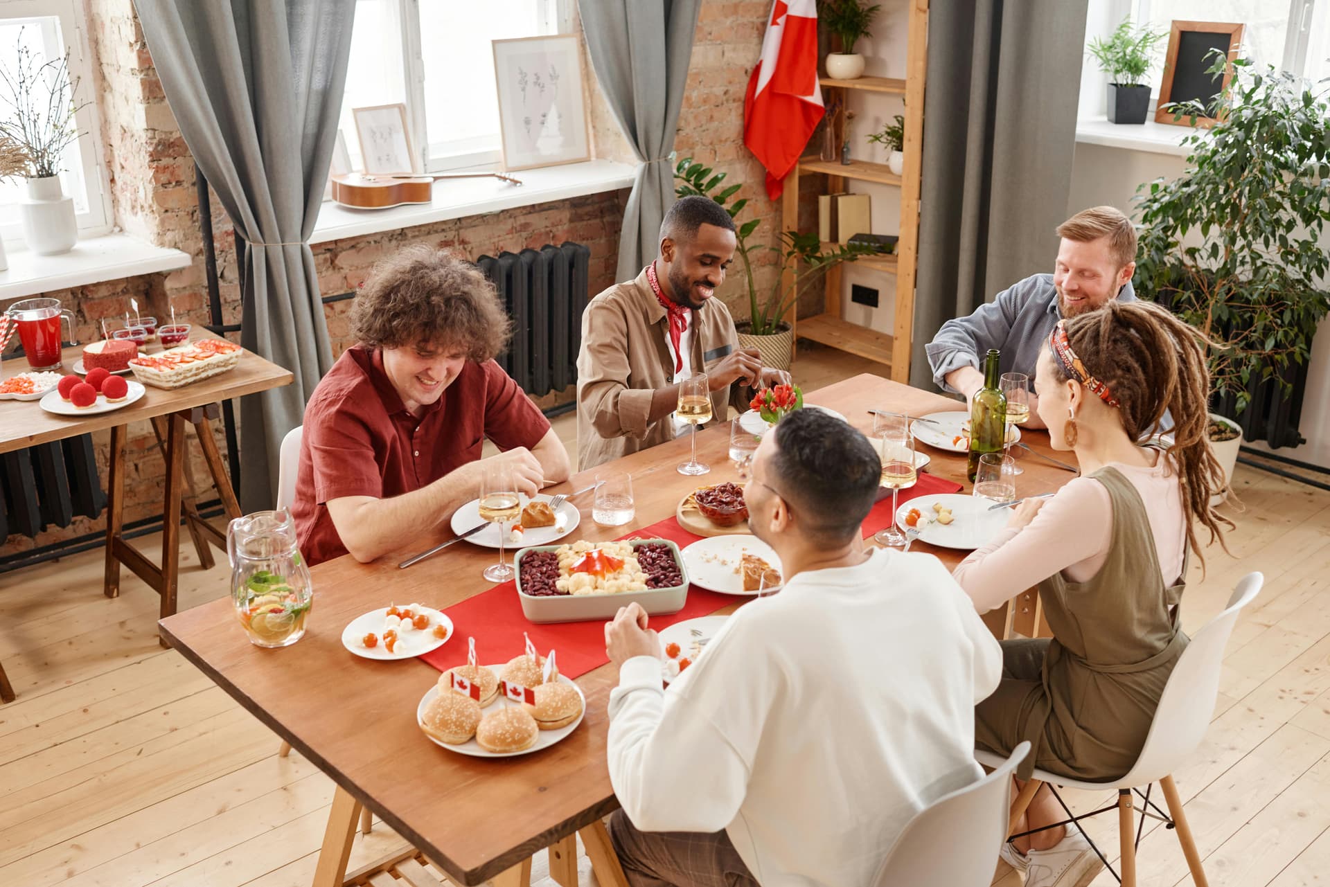 How a Corporate Event Planner Singapore Enhances Brand Experiences