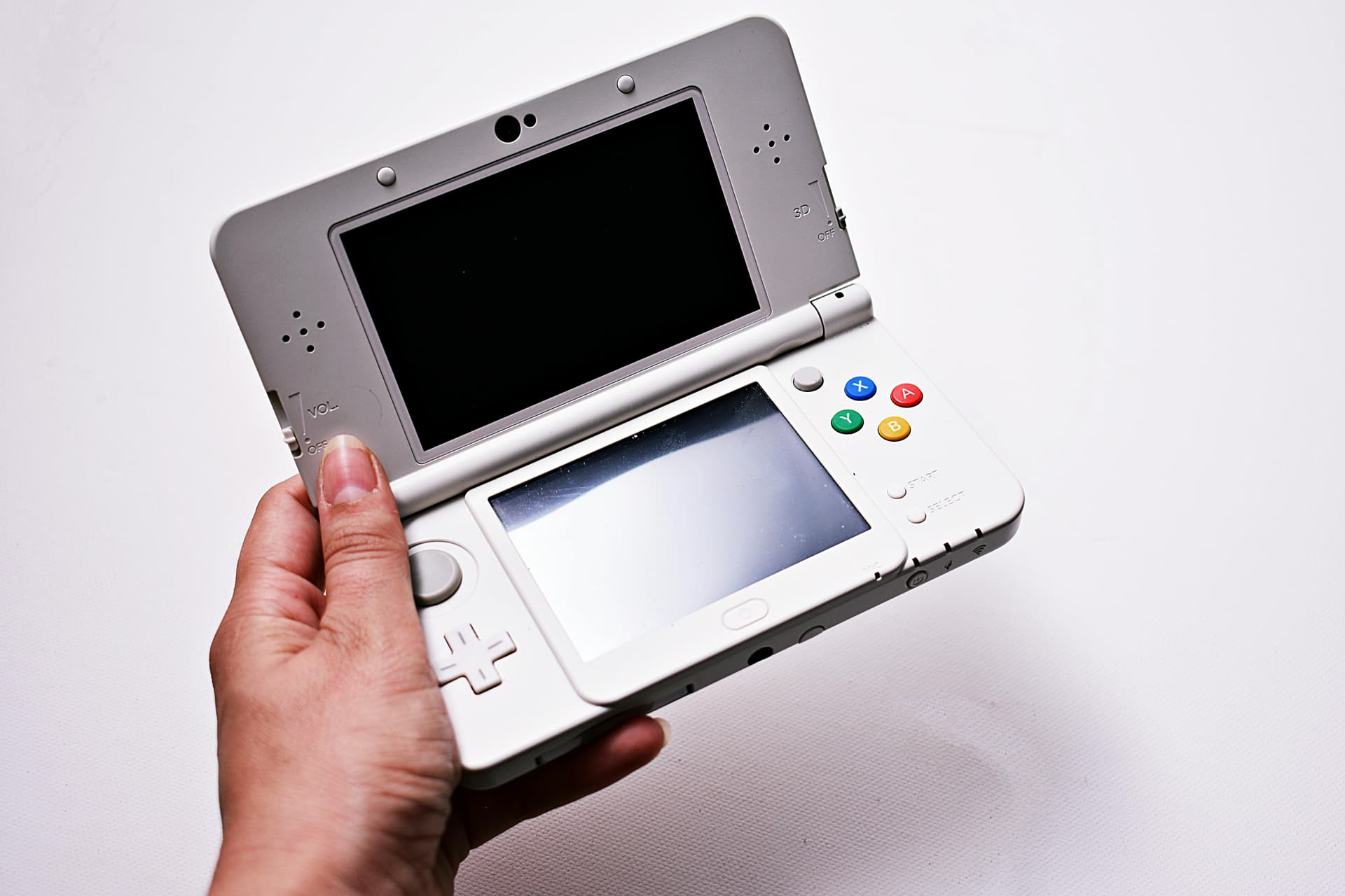 Retro Game Handheld – Play Classic Games Anywhere