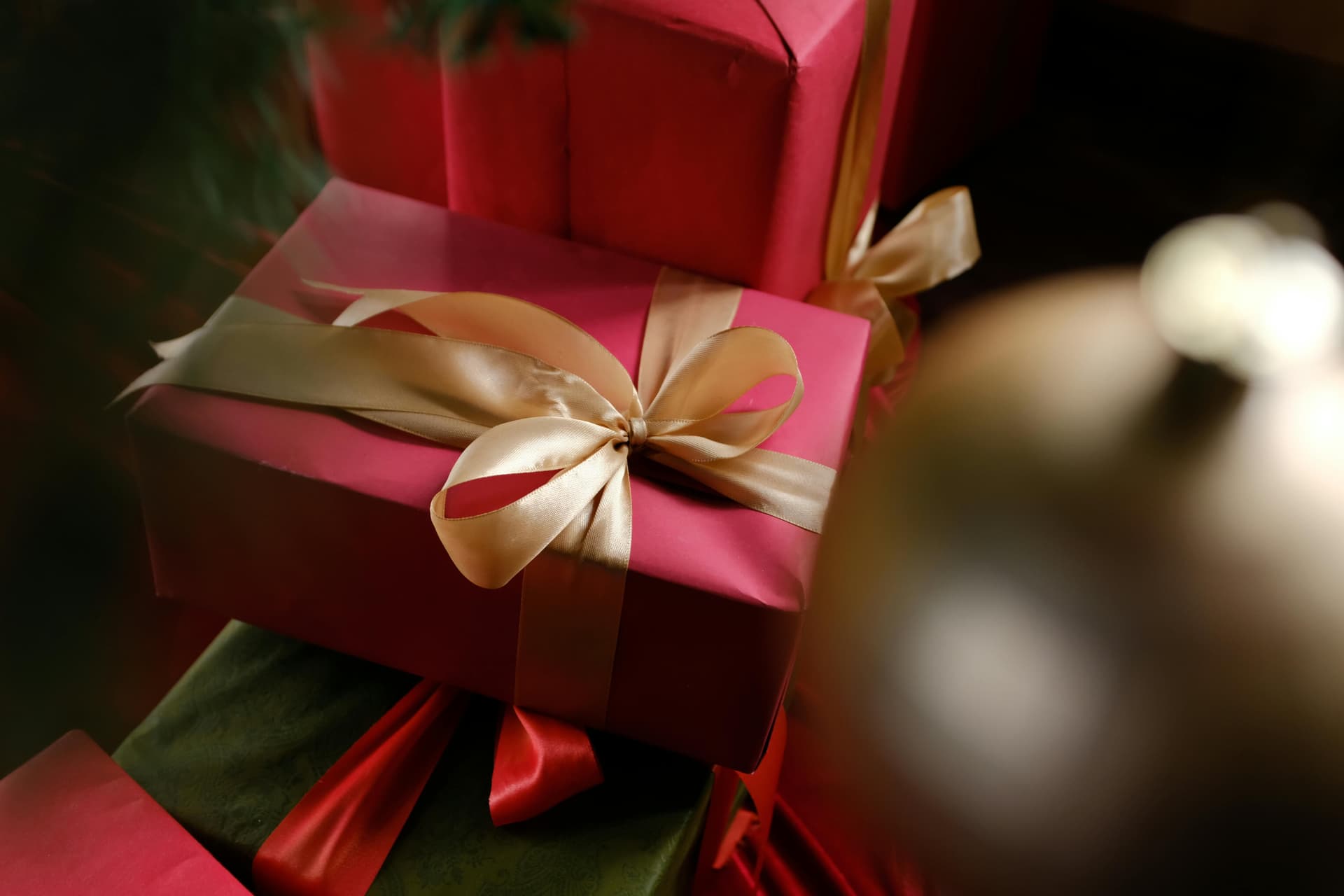 The Art of Giving: What Makes a Personalised Gift So Special
