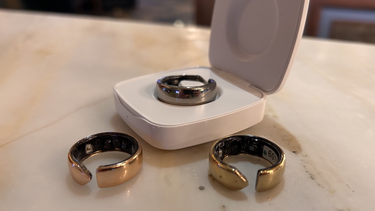 Evie Ring
