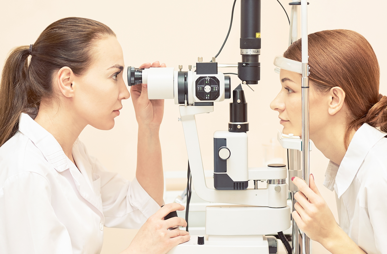Top Eye Doctor in Springdale, Arkansas – Radiant Eye Care