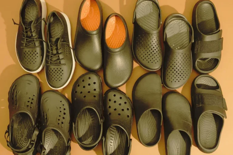 why are crocs so comfortable